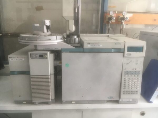 HP AGILENT GC6890
